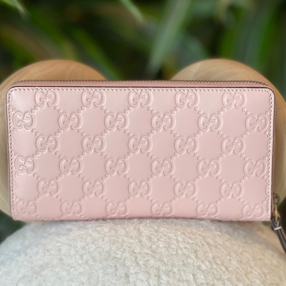 Gucci Cat Motif Continental Embossed GG Leather Zip Around Wallet in Pink - Picture 3 of 7
